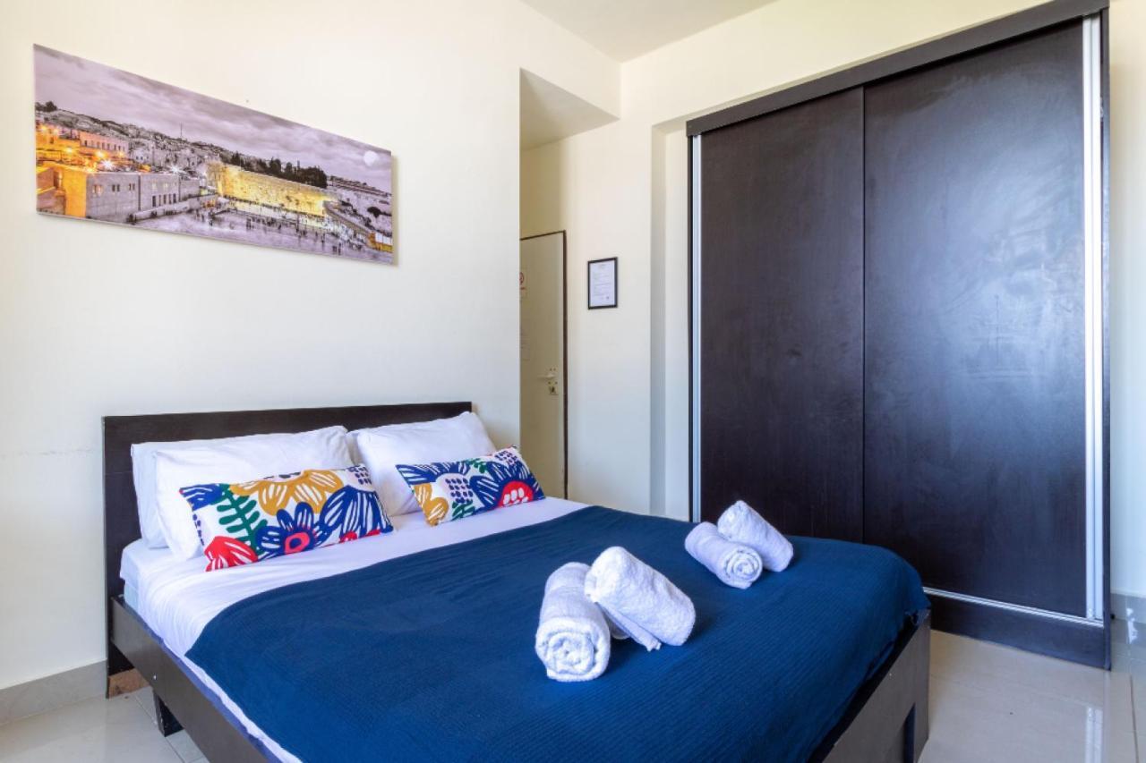 Nhe Machne Yehuda Apartments Jerusalem Exterior photo
