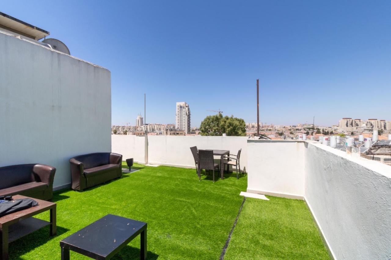 Nhe Machne Yehuda Apartments Jerusalem Exterior photo